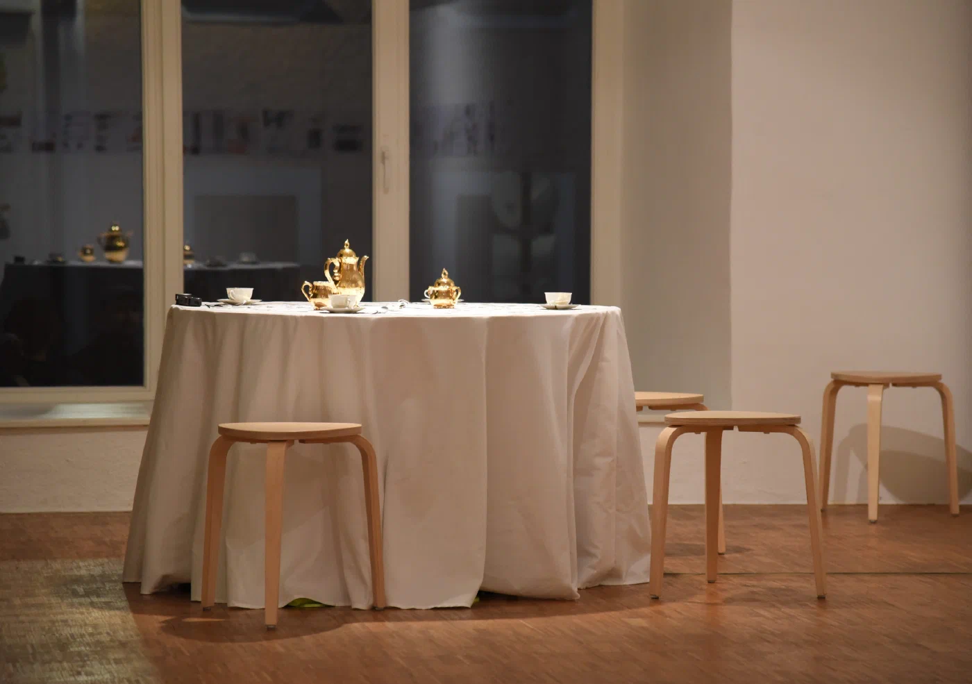 Coffee Table — image 19