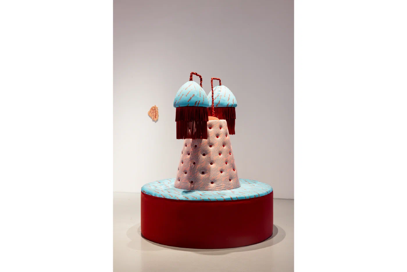 Display Island — image 1