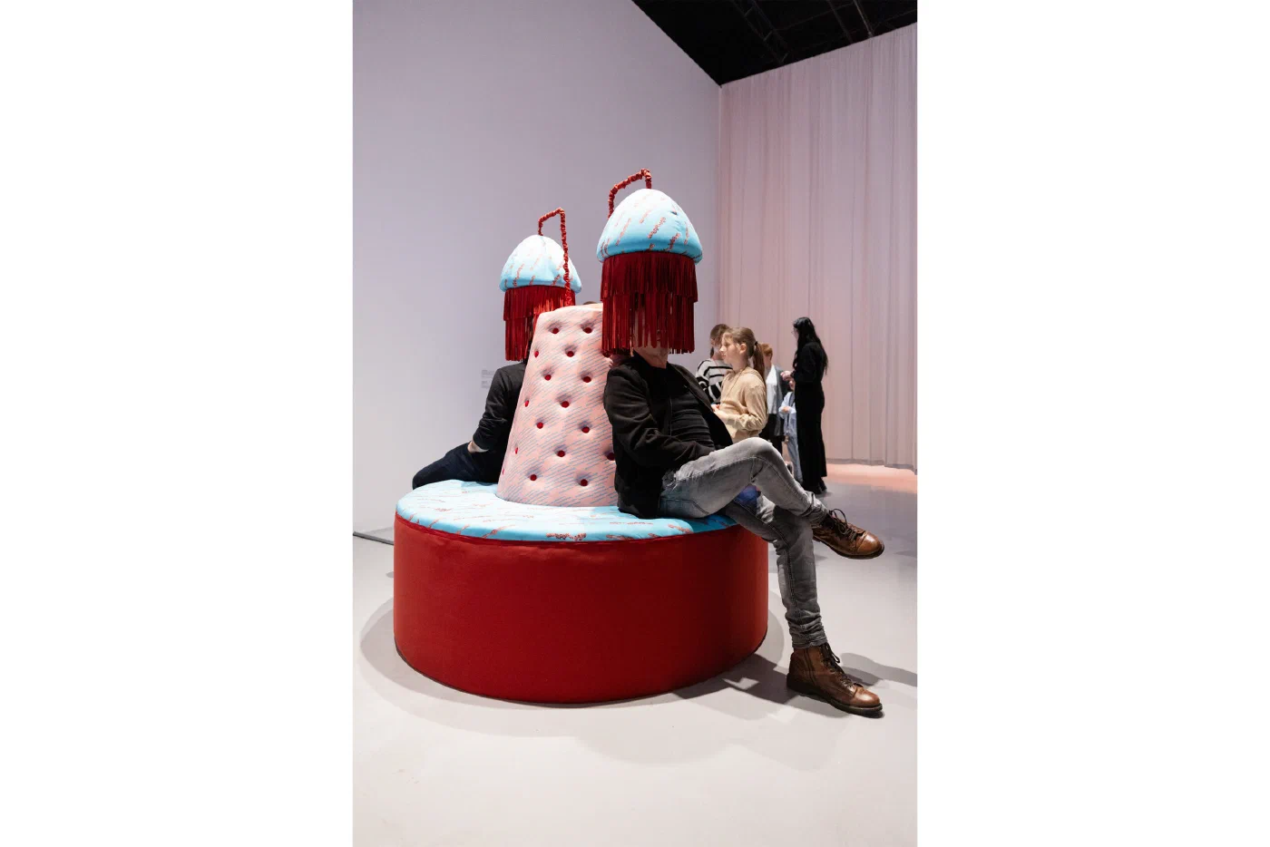 Display Island — image 5