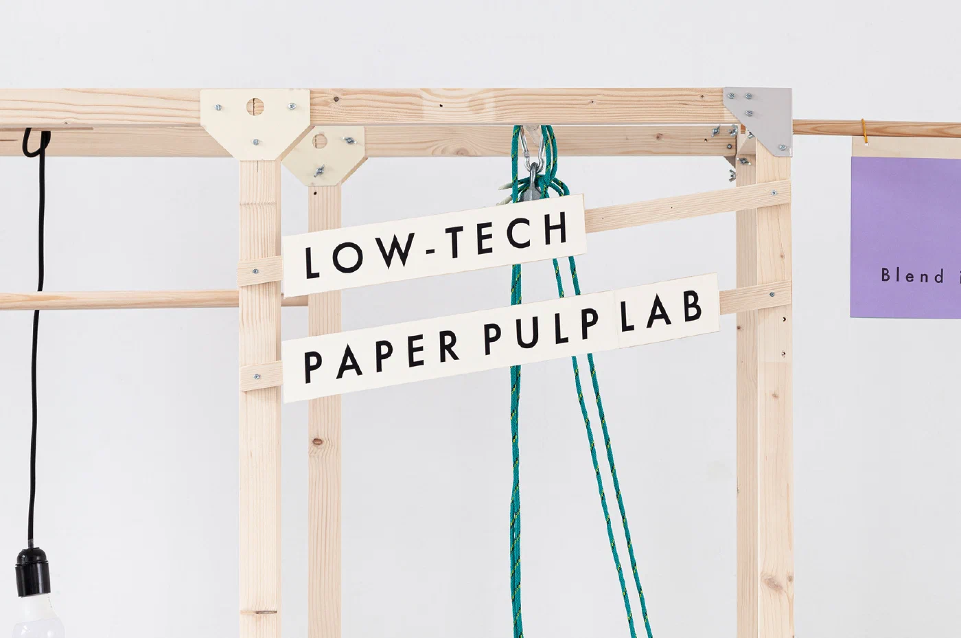 Low-tech paper pulp lab