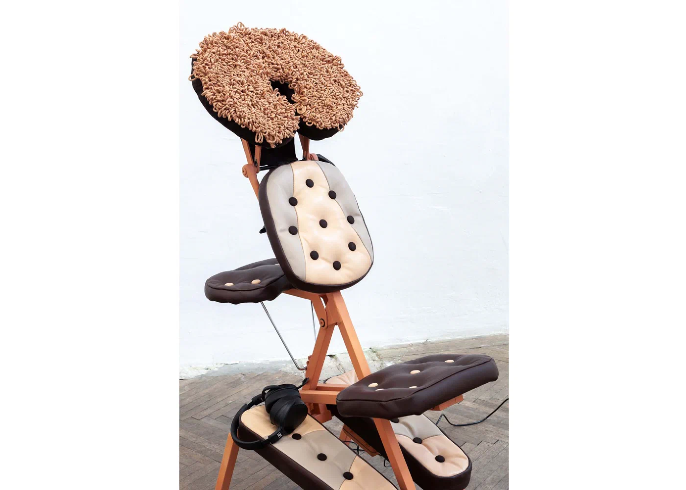 Massage Chairs Love series — image 17